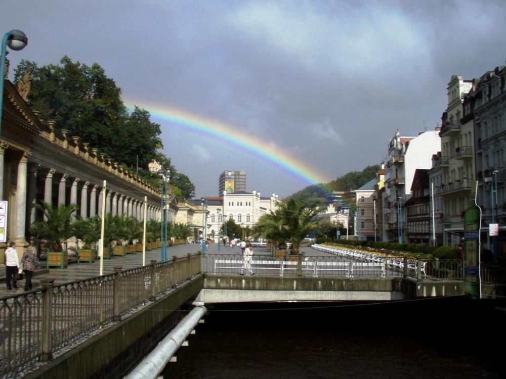 Vila Nejdek - Erzgebirge Aparthotel Bagian luar foto